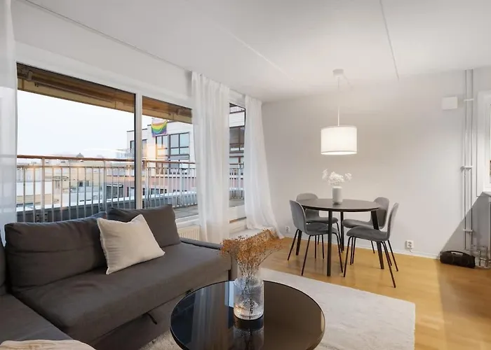 Dinbnb Apartments L Unbeatable Location L Priv Rooftop L Self Check-In
